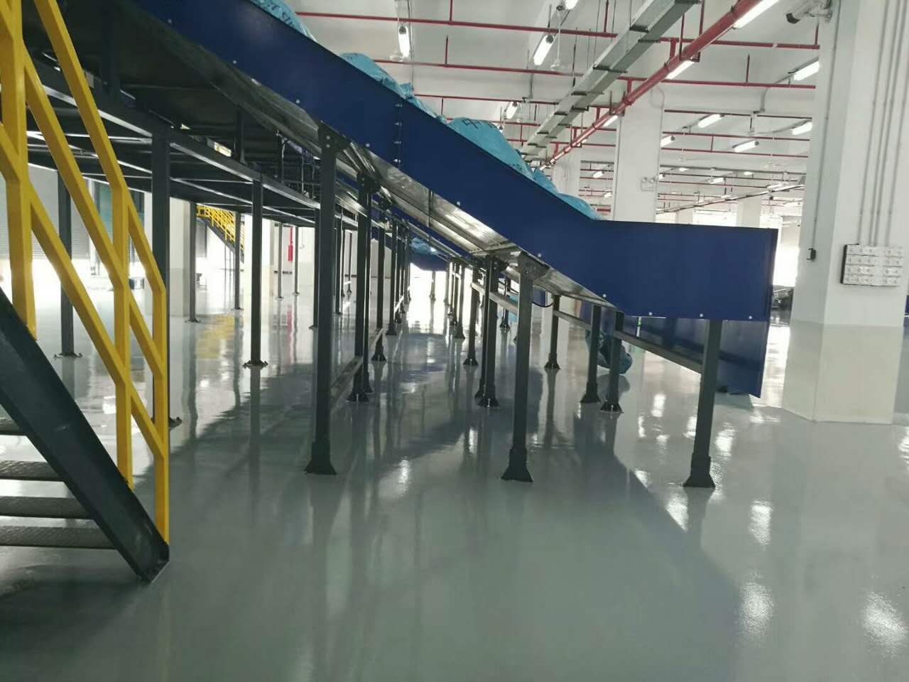 東莞郵政地坪.jpg 東莞郵政地坪.jpg